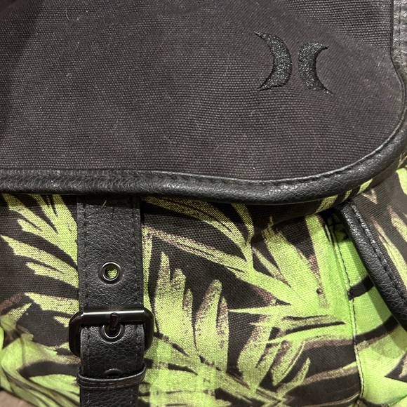 BOGO ☀️ Canvas Hurley Backpack in Bright Green Tropical Print - Picture 5 of 14
